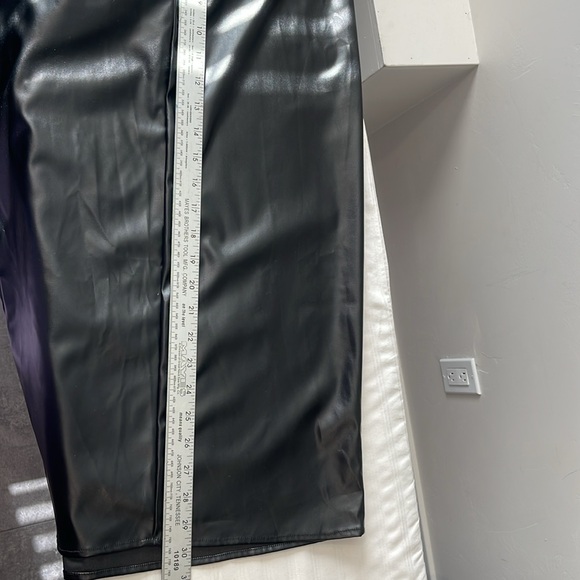 Cider, edgy style skirt - Picture 7 of 8